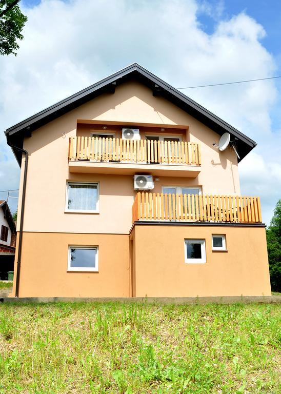 Apartments Zugec Selište Drežničko Zewnętrze zdjęcie