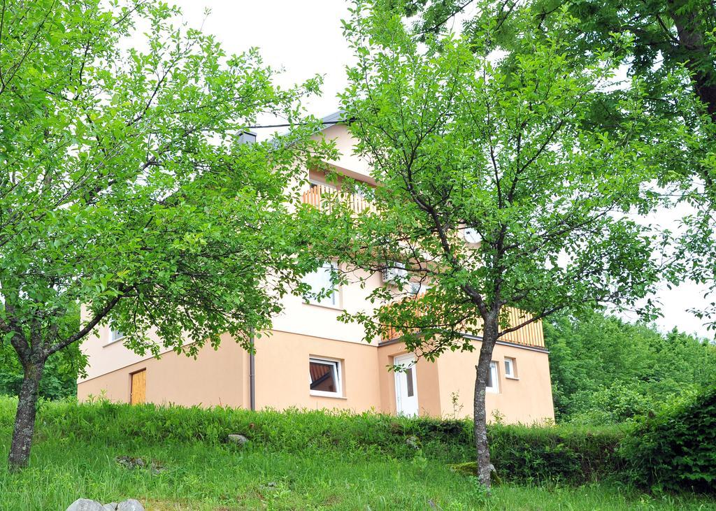 Apartments Zugec Selište Drežničko Zewnętrze zdjęcie