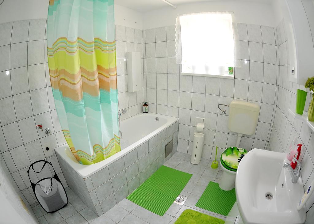 Apartments Zugec Selište Drežničko Pokój zdjęcie